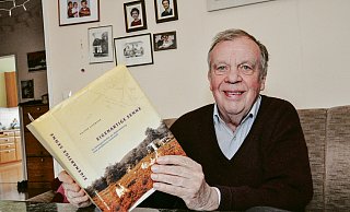 Stellte die Fragen: Theo Peters, ehemaliger Geschäftsführer des FC Stukenbrock.