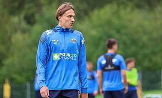 Luis Engelns ist mit seinen 17 Jahren der jüngste SCP-Spieler im Trainingslager. Und er stellt dabei unter Beweis, dass er wahrlich zu den größten Paderborner Talenten gehört. - Oliver Krato