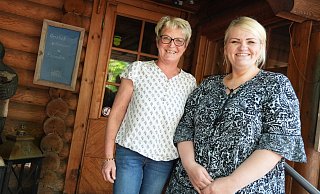 Manuela Schumacher (links) trennt sich nur schweren Herzens vom Finlandia, weiß das Restaurant aber in guten Händen. - Gerald Dunkel