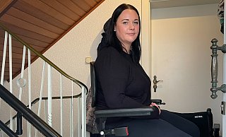 Ein großzügiger Spender aus Kirchlengern finanzierte Laura Röhrig den kompletten Lift, einen Scooter und sogar einen Familien-Urlaub. - Christian Grospitz