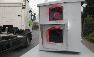 Ob Farbe oder Dreck: Blitzer Nico musste schon einiges erleiden. - Claus Meyer