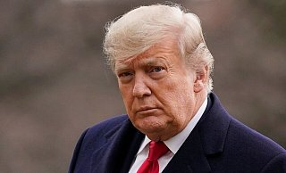 Der ehemalige US-Präsident Donald Trump hat Putins Vorgehen in der Ukraine-Krise als «genial» bezeichnet. - Foto: Evan Vucci/AP/dpa
