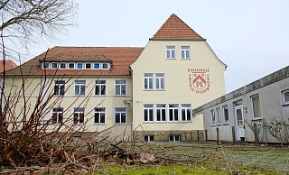 Die Tage sind gezählt: Die Abrissgenehmigung für das alte Realschulgebäude liegt nun vor. - Heike von Schulz