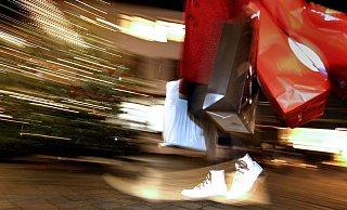 Volle Taschen zur Weihnachtszeit. - Gerald Dunkel