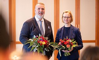 Steffen Schütz (l) und Katja Wolf sind die neuen Landesvorsitzenden des Landesverbandes Thüringen Bündnis Sahra Wagenknecht (BSW). - Michael Reichel/dpa