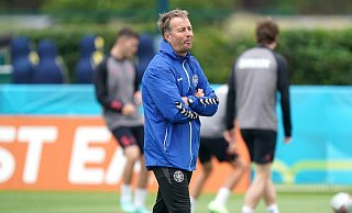 Trainer Kasper Hjulmand will mit Dänemark ins EM-Finale. - Foto: Mike Egerton/PA Wire/dpa