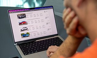 Überblick im E-Auto-Markt: Die Website «EV-Database.org» katalogisiert die auf dem deutschen Markt verfügbaren oder ehemals verfügbaren Massenmodelle. - Nico Tapia/dpa-tmn