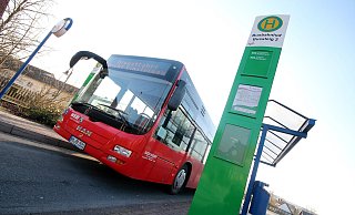 Es läuft noch nicht alles rund bei den Schulbus-Linien, sagt die Mutter aus Brenkhausen. - (Themenbild) David Schellenberg