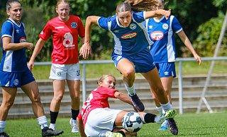 Arminia Bielefelds Fußball-Frauen sind im Westfalenpokal eine Runde weiter. - Andreas Zobe