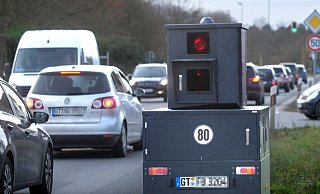 Der neue Blitzer der Stadt Gütersloh stand bereits auch an der Herzebrocker Straße sowie an der Kaieserstraße. - Andreas Frücht