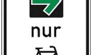 Das Verkehrsschild grüner Pfeil Radfahrer soll auch in Löhne gelten. - nw