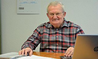 Heribert Reineke kann derzeit nicht in sein Büro einladen. Deshalb bleiben einige Fälle vorerst offen. - Karin Prignitz