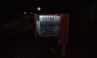 Mit "massiver Gewalt" wurde dieser Automat geöffnet. - Kreispolizeibehörde Herford