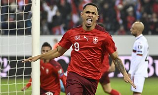 Erzielte das 1:0 beim Sieg der Schweiz gegen Bulgarien: Noah Okafor. - Foto: Alessandro Della Valle/KEYSTONE/dpa