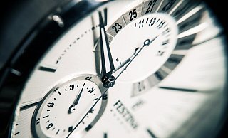 Am 26. März wird die Uhr eine Stunde vorgestellt: Dann beginnt die Sommerzeit. - Symbolbild/Pixabay