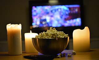 Wer an Halloween gerne einen Filmabend machen möchte und noch nicht weiß, was geschaut werden soll, ist hier genau richtig. - dpa