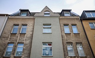 In diesem Mehrfamilienhaus im Bochumer Stadtteil Hamme ereignete sich der folgenschwere Polizeieinsatz. - Christoph Reichwein/dpa