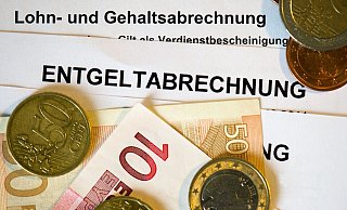 Der Streit zwischen Union und SPD über die Auslegung des Koalitionsvertrags geht weiter, auch in puncto Mindestlohn. - Arno Burgi/dpa-Zentralbild/dpa