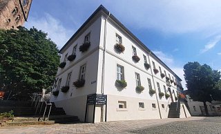 Das Rathaus in Steinheim. Dort ist Carsten Torke (CDU) Bürgermeister – und einziger Kandidat für dieses Amt bei der Kommunalwahl. - David Schellenberg