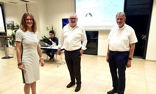 Zur Stichwahl treffen sich in Lichtenau am 27. September Utel Dülfer (l., parteilos) und Josef Eich (r.). Es geht um die Nachfolge von Josef Hartmann (SPD). - Regina Brucksch