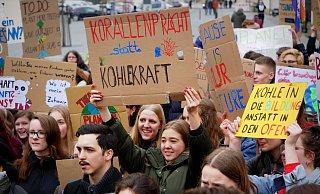 Die Proteste von Fridays for Future haben auch in der Stadt Paderborn Einfluss auf die Debatte um mehr Klimaschutz gehabt, sind die Mitglieder überzeugt. - Kristoffer Fillies