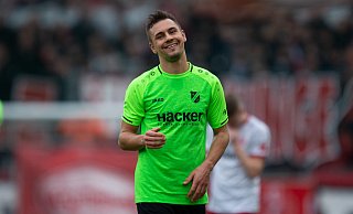 Im Visier anderer Vereine: Simon Engelmann (l.) ragt mit seiner Torquote heraus, aber auch Franz Pfanne (oben) und Omar Haktab Traore haben mit Leistung auf sich aufmerksam gemacht. - Noah Wedel