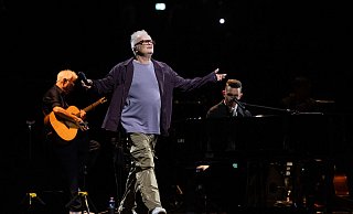 Herbert Grönemeyer zählt zu den größten Künstlern der deutschen Popmusik .(Archivbild) - Rolf Vennenbernd/dpa