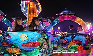 Launige Runden im Karussell fallen auch in diesem Jahr in Versmold aus. - Pixabay/Symbolbild