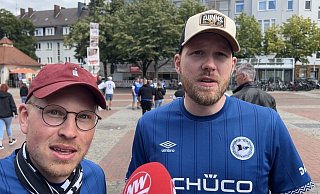 Nach der 1:2-Pleite gegen Dynamo Dresden haderten die Arminia-Fans auch mit der Roten Karte gegen Christopher Lannert. - Julius Uekmann