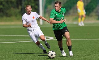 Maximilian Reckendorf (Detmold) gegen Ricardo Squarra (Lohe). - Benjamin Bueschenfeld | benjamin