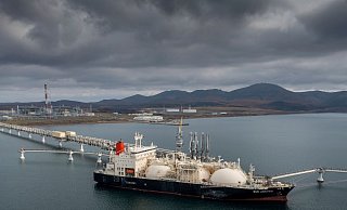 Unternehmen aus der EU importieren noch immer russisches LNG im Milliardenwert. (Archivbild) - Uncredited/AP/dpa