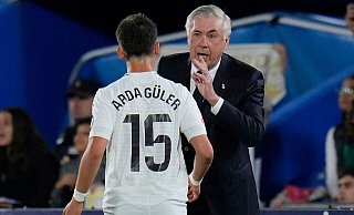 Real Madrid ist Medienberichten zufolge verärgert über die Wahl des Schiedsrichters beim Finale der Copa del Rey. - Manu Fernandez/AP/dpa