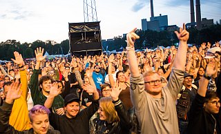 Seit Jahren lockt „Festivalkult“ an drei Tagen zum Umsonst & Draußen auf die Weserwiesen. Foto: Ralf Bittner - Ralf Bittner