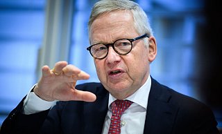 Lutz Goebel, Vorsitzender des Nationalen Normenkontrollrats (NKR), im Gespräch mit der Deutschen Presse-Agentur. - Bernd von Jutrczenka/dpa
