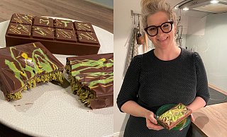 Hobbyköchin Sara Eardley hat mit dem MT gemeinsam Dubai Schokolade zubereitet. Auch eine MT Tafel ist dabei entstanden, die nachher mit in die Redaktion durfte. MT-Foto: - Zoé Zacharias