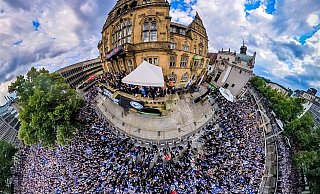 Der Sonntag in Bielefeld nach dem Pokalfinale – eine Stadt feiert Arminia Bielefeld und sich selbst. - Sarah Jonek