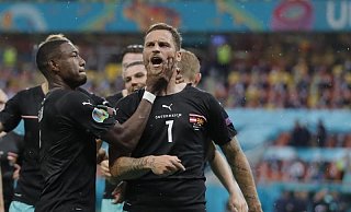 Wurde für ein EM-Spiel gesperrt: Marko Arnautovic. - Foto: Robert Ghement/POOL EPA/AP/dpa