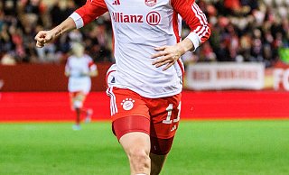 Musste mit dem FC Bayern ein enttäuschendes 1:1 in Nürnberg hinnehmen: Nationalspielerin Lea Schüller. - Matthias Balk/dpa