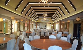 Blick in den Saal, der für rund 200 Gäste ausgelegt ist. - Mareike Patock