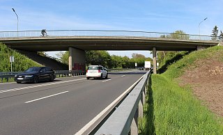 Für den Neubau der Brücke über die B1 muss die Mastbruchstraße mehr als ein Jahr gesperrt werden. - Pauline Maus