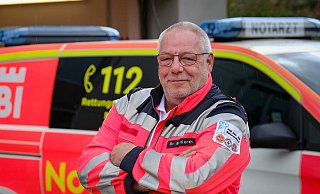 Michael Korth verzichtete auf Freizeit und Privatleben, um für Bielefeld und für den Rettungsdienst etwas zu bewegen. Jetzt ist er nach schwerer Krankheit gestorben. Er hinterlässt eine Lücke und ein Lebenswerk. - Andreas Zobe