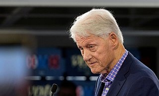 Bill Clinton war von 1993 bis 2001 Präsident der Vereinigten Staaten. (Archivbild) - Steve Helber/AP/dpa
