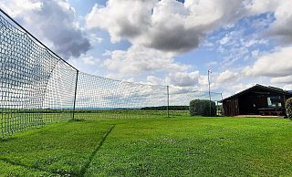 Der Modellflugplatz Bredenborn wird durch Windkraft-Planungen gefährdet. - David Schellenberg