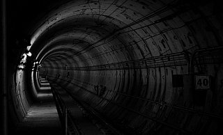 Sowohl für Autofahrer als auch für die Straßenbahn sollte schon durch den Bielefelder Teuto gebohrt werden - auch an ganz prominenter Stelle. (Symbolbild) - pixabay creative commons