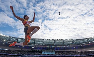 Malaika Mihambo springt zu Silber. - Michael Kappeler/dpa-pool/dpa