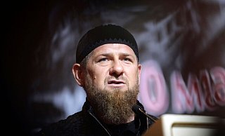 Tschetscheniens regionaler Führer Ramsan Kadyrow ist einer der engsten Gefolgsleute des russischen Präsidenten Wladimir Putin. - Musa Sadulayev/AP/dpa