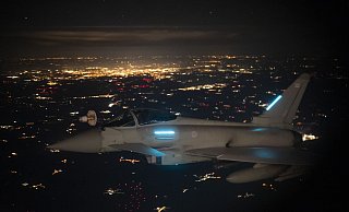 Reicht der aktuelle Nato-Einsatz an der Ostflanke zur Abschreckung gegen Russland aus? Das ist eine der Frage beim Verteidigungsministertreffen an diesem Mittwoch. (Archivbild) - Ben Birchall/PA Wire/dpa