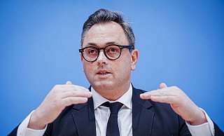 Christian Karagiannidis, Präsident der Deutschen Gesellschaft für Internistische Intensivmedizin und Notfallmedizin (DGIIN). - Kay Nietfeld/dpa