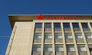 Die Sparkasse Minden-Lübbecke hat vielen Kunden die Sparverträge gekündigt (Symbolbild). - Pixabay