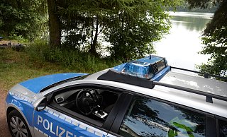 Der Tote wurde von einem Spaziergänger im Unterholz am Habichtsee entdeckt. - Marc Köppelmann (Archivbild)